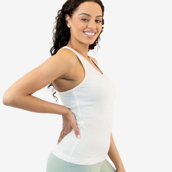 Senita Athletics Essential Race Length Seamless Tank Bamboo M NWT in packaging - Picture 3 of 6